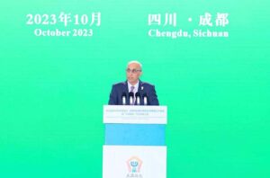 Ambassador Moin ul Haque speaking at the Sichuan Agriculture Expo in Chengdu, China after inaugurating Pakistan National Pavilion