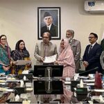 Secretary Waseem Ajmal announces bonus for teachers and head-teachers The Secretary of the Ministry of Federal Education & Professional Training hosted head teachers and teachers from 7 FDE schools today. As part of the Ministry’s STEAM Pakistan program, the head teachers and the program’s focal persons were invited to tea to celebrate these schools’ commitment to improving the learning experience of their students. “From the establishment of STEAM Clubs, organizing Safeer sessions, encouraging students to conduct STEAM demonstrations, these schools have shown how we can transform schools just through committed teachers and head teachers.” Waseem Ajmal at the meeting, the Secretary also announced a one-month bonus salary for each of the teachers and head-teachers present, as well as a one-time grant of Rs 100,000 for each of the 7 schools to be used at the discretion of the head-teacher