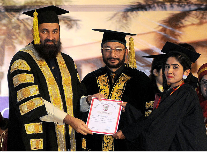 Governor Punjab Muhammad Baligh Ur Rehman addressing during the 1st Convocation of the Nishtar College of Nursing at NMU