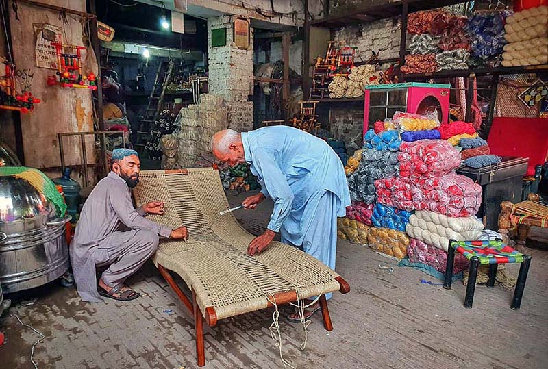 Artisans in the Walled City are diligently using new techniques of hand embroidery to knit beddings