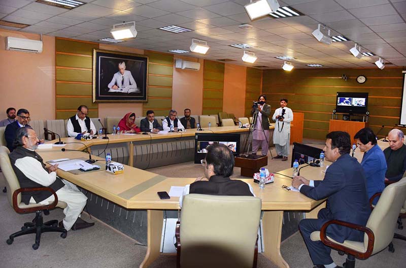 Caretaker Federal Minister for Education and Professional Training Madad Ali Sindhi presiding a meeting of Vice-chancellors of public sector Universities of Balochistan at BUITEMS.