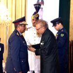 President Dr. Arif Alvi conferring the award of Nishan-i-Imtiaz (Military) upon the Chief of Staff of Qatar Armed Forces, Lt. General (Pilot) Salem Hamad Eqail Al-Nabet, at a special investiture ceremony, at Aiwan-e-Sadr