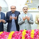 Caretaker Prime Minister Anwaar-ul-Haq Kakar offers dua at the shrine of Sufi Saint Hazrat Ali Hajveri