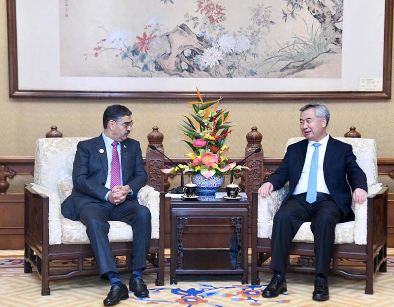 Caretaker Prime Minister Anwaar-ul-Haq Kakar meets Mr. Li Xi, member of the Standing Committee of the Politburo of Communist Party of China (CPC) and Secretary of CPC's Central Commission of Discipline Inspection