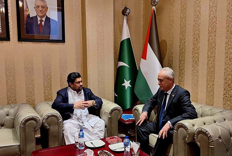 Governor of Sindh Kamran Khan Tessori meeting the Ambassador of Palestine, Ahmed Jawader Beech, at the Embassy of Palestine
