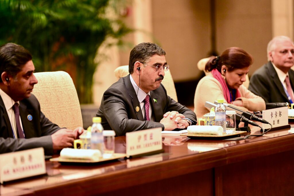 Pakistan, China agree to further strengthen high-level engagement, deepen multiple ties