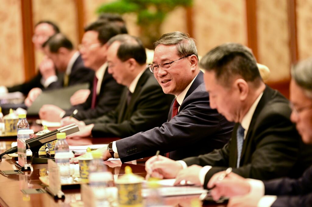Pakistan, China agree to further strengthen high-level engagement, deepen multiple ties