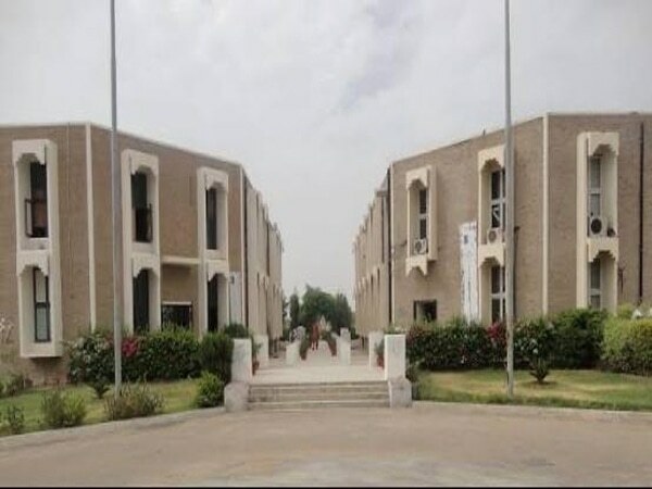 SABS University Jamshoro signs MoU with IdeaGist.com