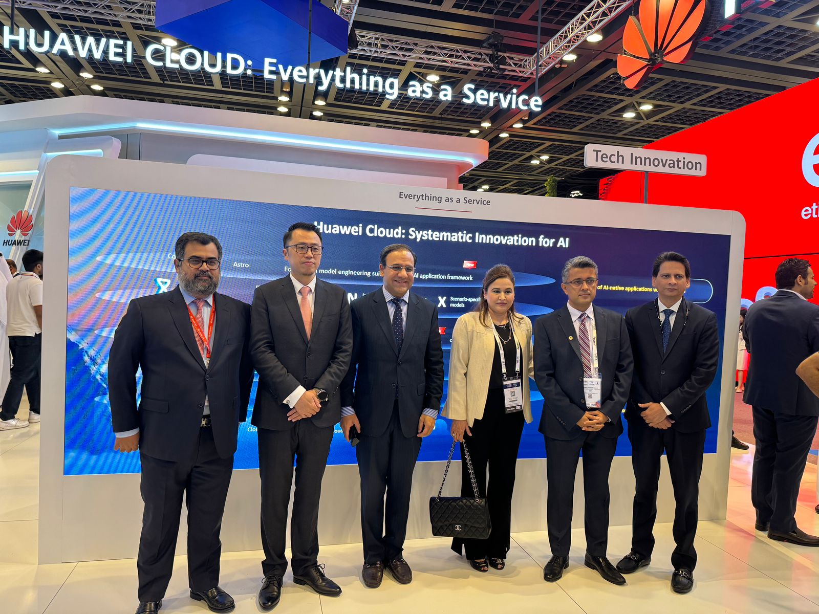 Dr. Saif lauds Huawei's presence at GITEX 2023