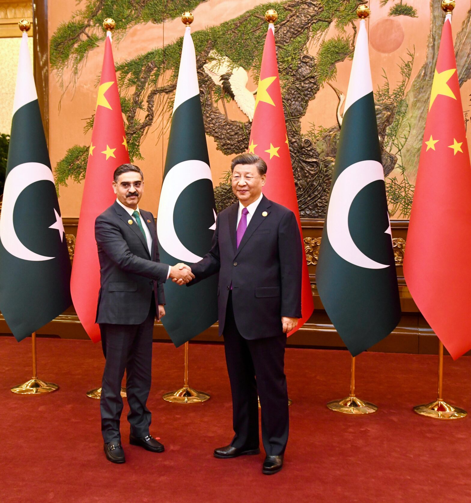 Pakistan, China emphasize steady pace of CPEC, vow to make it corridor of sustainable growth