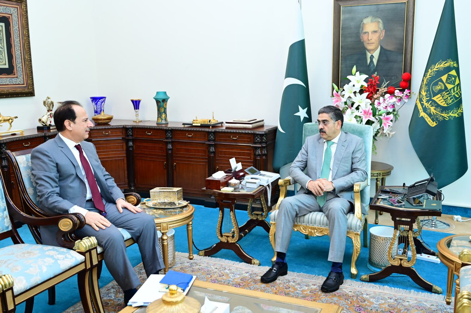 PM, health minister discuss ministry's matters