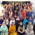 A group photo of participants of Alumni ceremony titled "Bachpan se Pachpan tak" with Principal Prof Sabah Faisal held at Islamabad College for Girls (ICG) F6/2