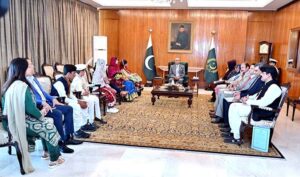President Dr. Arif Alvi meeting with a delegation of children representing four provinces, Gilgit-Baltistan and Azad Jammu and Kashmir nominated by the United Nations Children's Fund (UNICEF) at Aiwan-e-Sadr.