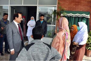 Caretaker Federal Health Minister Dr. Nadeem Jan visiting Community Health Centre G/13