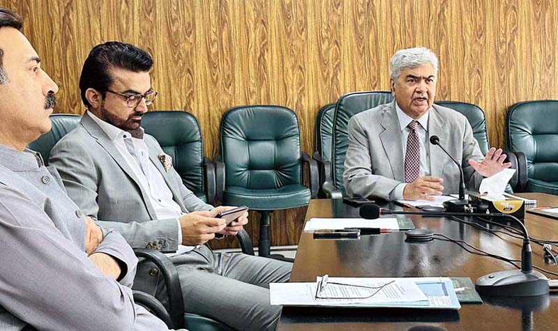 Federal Minister for National Food Security & Research Dr. Kausar Abdullah Malik chairing a meeting of All Pakistan Solvent Extractors Association at Ministry of NFS&R