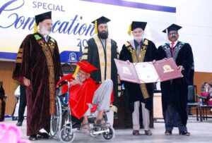 Governor Punjab Engineer Muhammad Balihur Rehman addressing the Special Convocation Ceremony at the Islamia University Bahawalpur