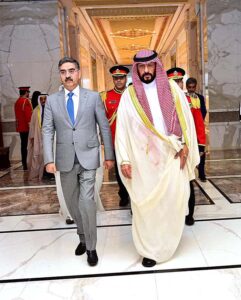 First Deputy Prime Minister and Minister for Interior Kuwait, Sheikh Talal Al-Khaled Al-Ahmad Al-Sabah receiving Caretaker Prime Minister Anwaar-ul-Haq Kakar upon his arrival at Bayan Palace. 