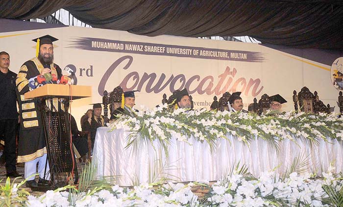 Governor of Punjab Muhammad Baligh Ur Rehman addressing during the 3rd Convocation of the Muhammad Nawaz Shareef University of Agriculture. 
