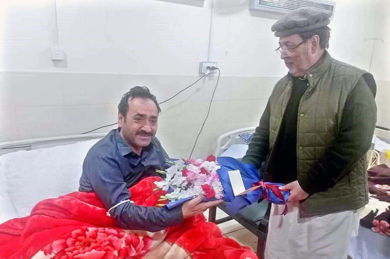 Governor Gilgit-Baltistan Syed Mehdi Shah Inquring about the health of Secretary Power GB Sajjad Haider at hospital