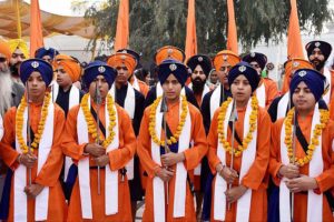 A large number of Sikh yatrees performing her religious rituals on the occasion of 554th birth anniversary of Guru Nanak Dev in Nankana Sahib, Guru Nanak was the founder of the religion of Sikhism and the first of ten Sikh Gurus. His birth is celebrated worldwide as Guru Nanak Gurpurab on Kartik Pooranmashi, the full-moon day in the month of Katak