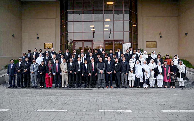 Mr Justice Syed Mansoor Ali Shah in group photo with Participants of one day Conference on "Protection of Natural Environment and Climate Change...A legal Perspective'" jointly organized by the Federal Judicial Academy and the ICRC at the Academy