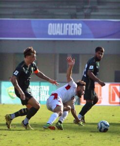 Players in action during 2026 FIFA World Cup qualifier football match between Pakistan and Tajikistan at Jinnah Sports Stadium