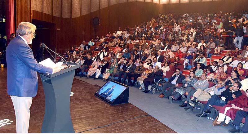 Caretaker Sindh Chief Minister Justice (R) Maqbool Baqar speaks at the International Urdu Conference at the Arts Council of Pakistan
