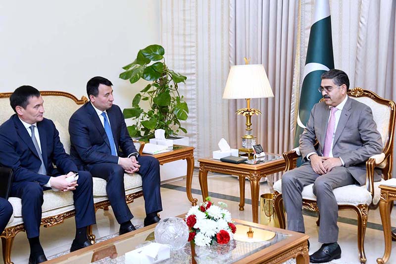 Deputy Prime Minister of Uzbekistan, H.E. Dr. Jamshid Khodjaev Abdukhakomovich calls on the Caretaker Prime Minister Anwaar-ul-Haq Kakar