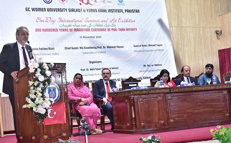 Ambassador of the Republic of Turkey to Pakistan Professor Dr. Mehmet Pachaji and Vice Chancellor Prof. Dr. Zareen Fatima Rizvi, Guest of Honor Education Consul Mehmet Twiran are viewing of painting exhibition on the hundrad years of Magnitude centenary of Pak - Turk Affinity at GC Women University