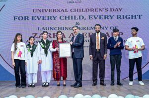 Children presenting a Charter of Demand to the Caretaker Prime Minister Anwaar-ul-Haq Kakar on the eve of Universal Children's Day