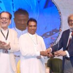Caretaker Sindh Chief Minister Justice (R) Maqbool Baqar gives away a souvenir to a leading regional literary figure during the International Urdu Conference at the Arts Council of Pakistan.