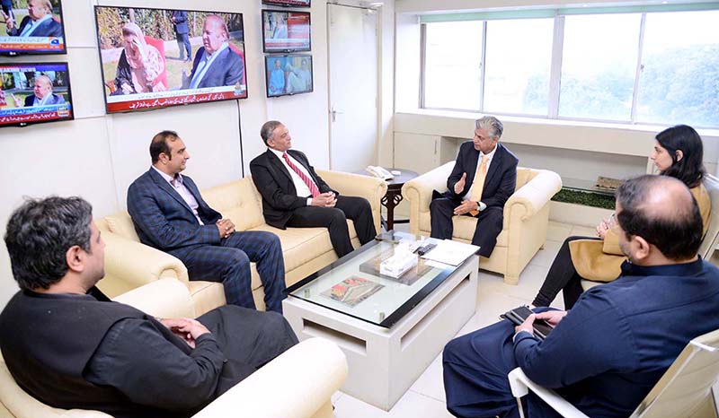 A delegation of Islamabad Policy Research Institute (IPRI), led by its President Major General (retd) Raza Muhammad call on Caretaker Federal Minister for Information, Broadcasting and Parliamentary Affairs, Murtaza Solangi