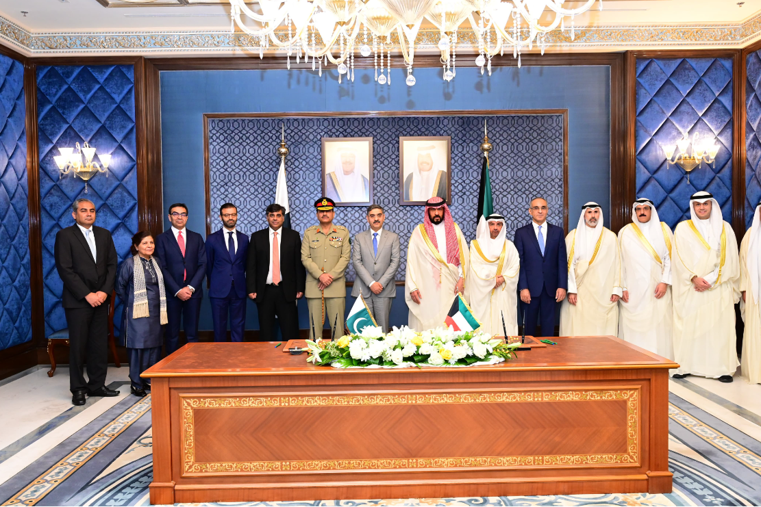 Caretaker PM, Kuwaiti First Deputy PM reaffirm to strengthen fraternal ties