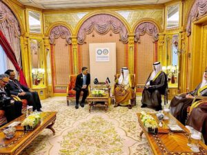 PM, Kuwaiti Crown Prince express deep concern over alarming situation in Gaza