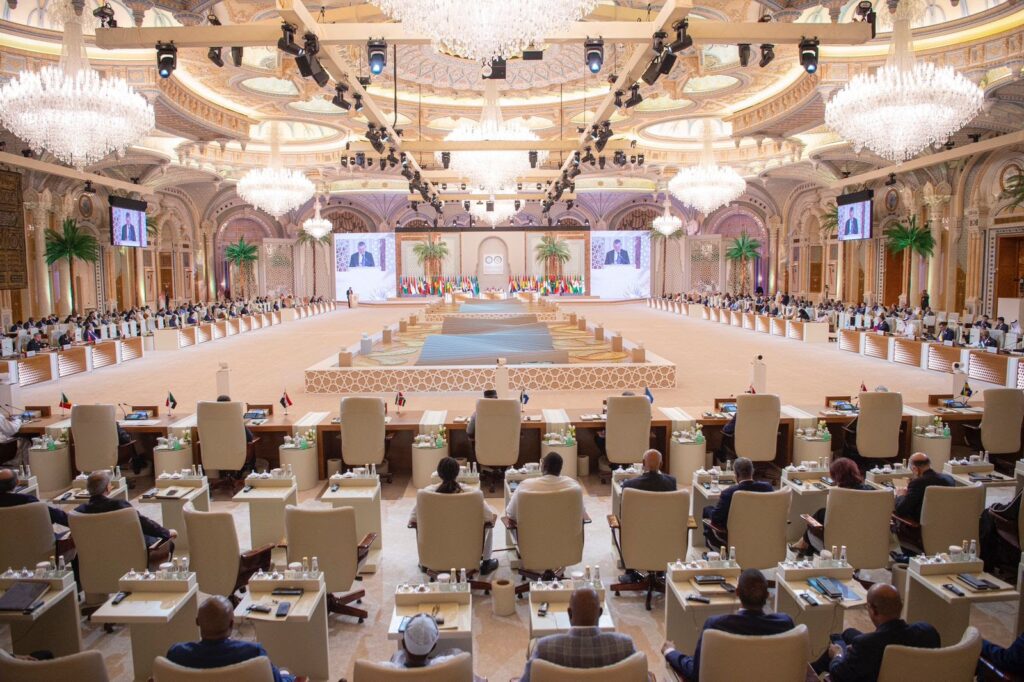 Joint Arab Islamic Summit’s resolution calls upon UNSC to condemn destruction in Gaza, ensure immediate cessation of Israeli escalation