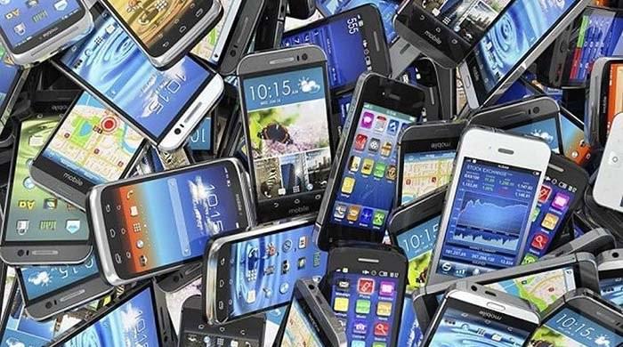 Customs seize smartphone worth million of rupees from passenger at airport