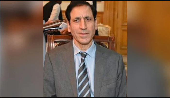 Caretaker CM order installation of live cameras in government offices
