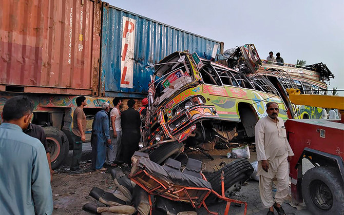 Passenger bus collides tractor trolley, ten injured