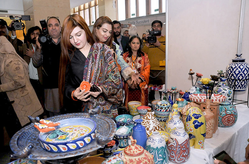 SAPM for Human Rights and Women Empowerment, Mushaal Hussein Mullick (Wife of Jailed Kashmiri Hurriyat Leader Mohammad Yasin Malik) visiting stalls during Islamabad Women Gala Venue: Pak-China Friendship Center