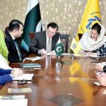 Secretary Senate, Mohammad Qasim Samad Khan and Secretary General (IPC), Former Senator Sitara Ayaz signing the memorandum of understanding (MOU) between Senate Secretariat and International Parliamentarians’ Congress (IPC) at Parliament House