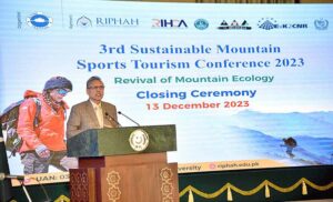President Dr Arif Alvi addressing the concluding ceremony of the Conference on Sustainable Mountain Sports Tourism, at Aiwan-e-Sadr