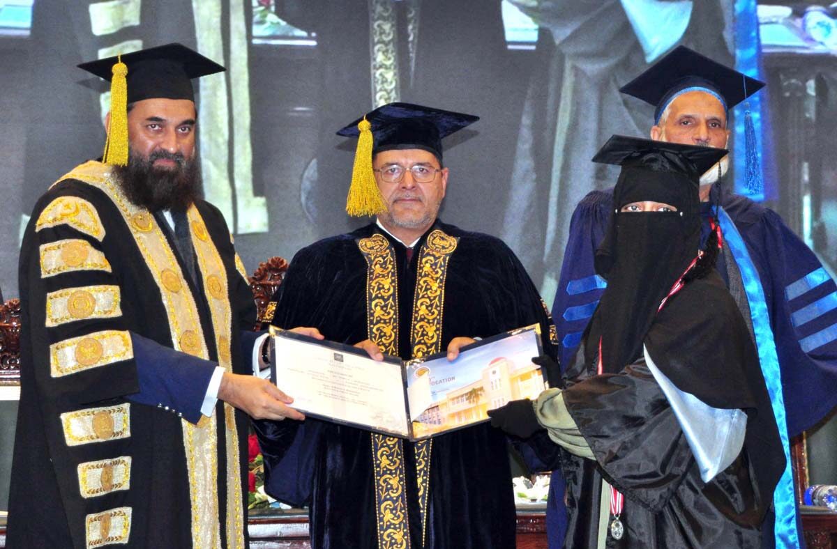 Punjab governor awards 29,456 degrees at Sargodha University convocation