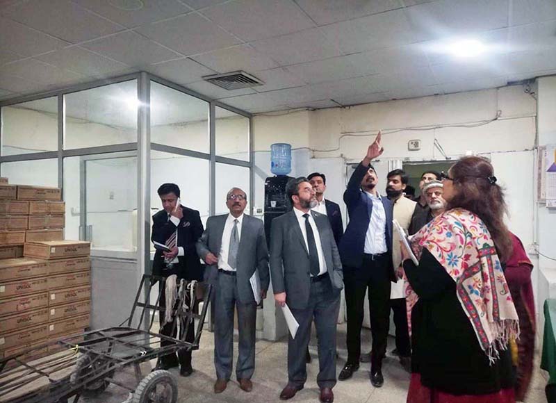 Zahir Shah, Member, PMIC is getting site visit and briefing on PSDP project titled "Replacement and Upgradation of HVAC Plant Room Equipment and Allied Works at PIMS at PIMS Hospital from the Pak PWD, PIMS officers and Contractor