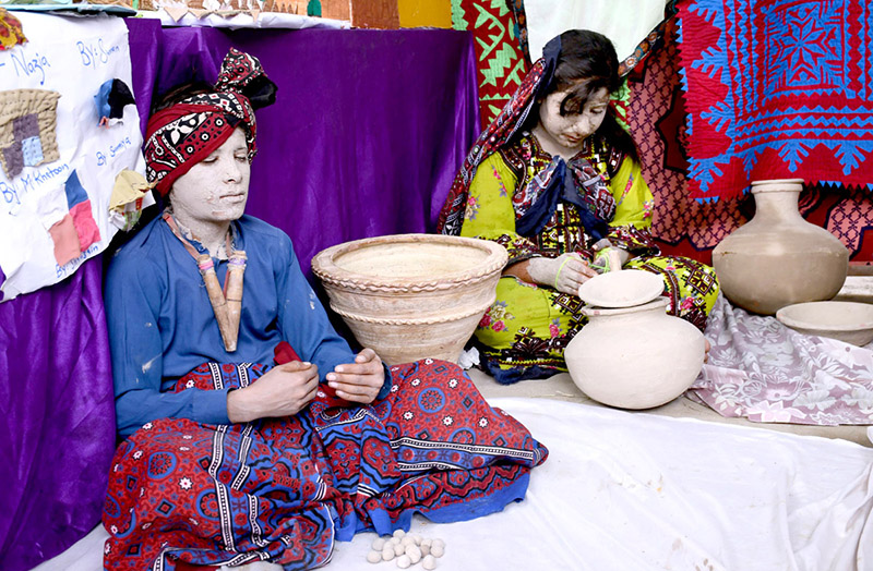 Commissioner Larkana Division Abdul Waheed Sheikh along with Director Schools Education Primary Gulshir Soomro and District Education Officer Primary Anees Rehman Jalbani visiting different cultural stalls after Inauguration the first annual Science, Arts and Cultural Exhibition 2023, organized by District Education Office at Government Boys Primary School Sachal Colony