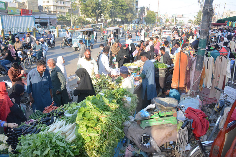 People busy in shopping in Sunday Bazaar at Lines Area