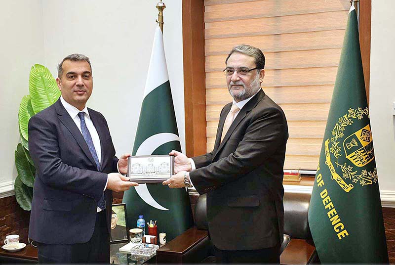 Minister for Defence, Lt Gen (Retd) Anwar Ali Hyder presenting a souvenir to H.E Mr. Khazar Farhadov, Ambassador of the Republic of Azerbaijan, at Ministry of Defence