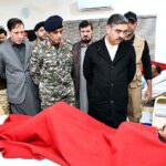 Caretaker Prime Minister Anwaar-ul-Haq Kakar enquiring about the health of those injured in the Dera Ismail Khan blast during his visit of CMH D.I.Khan.