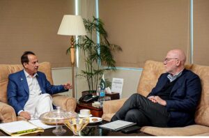 Chairman of the Polio Oversight Board, Dr. Chris Elias, called on Federal Health Minister Dr. Nadeem Jan.