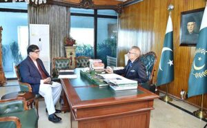 Caretaker Federal Minister for Privatisation, Mr. Fawad Hasan Fawad calls on President Dr Arif Alvi, at Aiwan-e-Sadr