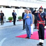 Caretaker Prime Minister Anwaar-ul-Haq Kakar being presented guard of honor by a contingent of Islamabad Capital Territory Police upon his arrival at the Ministry of Interior, Pak Secretariat